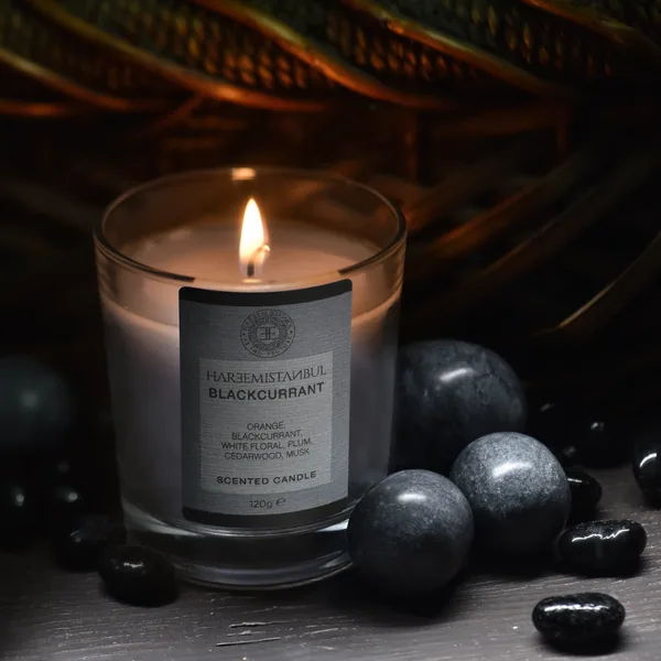 BLACKCURRANT-CANDLE
